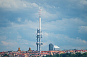 Blick auf den ikov-Fernsehturm vom Grande Classic Panorama aus