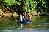 Tubing-Erlebnis im Fluss Don Diego, Santa Marta, Kolumbien