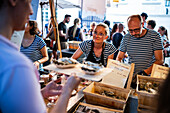 Traditioneller französischer Markt in Prag