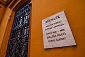 Commemorative plaque on building, Budapest