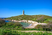 Herkulesturm, römischer Leuchtturm, UNESCO-Weltkulturerbe, und Lapas-Strand, La Coruna, Galicien, Spanien, Europa