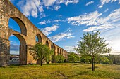 Amoreira Aqueduct, Elvas, UNESCO World Heritage Site, Alentejo, Portugal, Europe