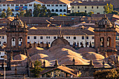 Erhöhte Ansicht der Kathedrale von Cusco (Cuzco), UNESCO-Weltkulturerbe, Cusco (Cuzco), Provinz Cusco, Region Cusco, Peru, Südamerika