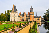 French formal garden style laid out by master gardener Patrick Pottier according to the plans of Andre Le Notre the famous gardener of King Louis XIV, Chateau de Maintenon, Eure-et-Loir department, region Centre, France, Europe