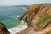 Küste entlang der Grand Greve Bay bei La Coupee, Insel Sark, Vogtei Guernsey, Britische Kronkolonie, Ärmelkanal, Europa