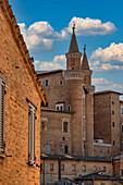 Old Town, UNESCO World Heritage Site, Urbino, Marche, Italy, Europe