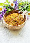 Healthy bee pollen grains