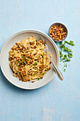 Vegetarian spaghetti with pumpkin carbonara
