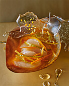 Nage de Saint-Jacques with citrus fruits and a hint of caramel