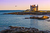 France, Morbihan, wild coast, Quiberon peninsula, Pointe de Beg er Lann (or Pointe de la Lande), Turpault castle which marks the entrance to the wild coast