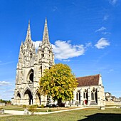 France, Aisne, Soissons, St Jean des Vignes Abbey founded in 1076 by Hugues le Blanc, with its arrows 75 m high