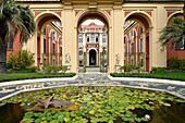 Italy, Liguria, Genoa, Museo di Palazzo Reale (Royal palace), the gardens, basin in the middle of a mosaic of pebbles