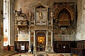 Italy, Venetia, Venice listed as World Heritage by UNESCO, San Polo district, Santa Maria Gloriosa dei Frari church with the monument to Benedetto Pesaro by Giovan Battista Bregno