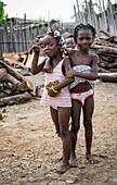 Ivory Coast, Grand Lahou district, Grand Lahou,girls