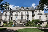 Frankreich, Indre et Loire, Loire-Tal, von der UNESCO zum Weltkulturerbe erklärt, Tours, Hotel Torterue, privates Hotel, in dem das Institut de Touraine untergebracht ist, private Hochschuleinrichtung