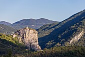 Frankreich, Alpes-de-Haute-Provence, Regionaler Naturpark von Verdon, Castellane, der Ort Roc (911m) mit der Kapelle Notre-Dame du Roc auf dem Gipfel