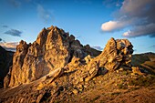 Frankreich, Alpes-Maritimes, Nationalpark Mercantour, die zerklüfteten Reliefs der Aiguilles de Tortisse (2672m)