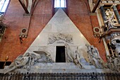 Italy, Venetia, Venice listed as World Heritage by UNESCO, San Polo district, Santa Maria Gloriosa dei Frari church, Canova tomb