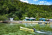 Indonesien, Papua, Raja Ampat, Küstendorf Yenbuba