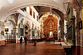 Spanien, Andalusien, Costa del Sol, Provinz Malaga, Antequera, weißes Dorf, Iglesia del Carmen, Altarbild (Altar Mayor), das Werk eines örtlichen Handwerkers, gilt als das schönste barocke Altarbild in ganz Andalusien