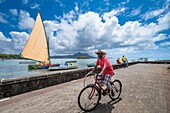 Mauritius, Bezirk Grand Port, Mahebourg, Regatta der mauritischen Pirogen