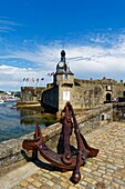 Frankreich, Finistere, Concarneau, nahe der Stadtmauer (Stadt mit Stadtmauer)