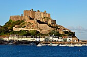 United Kingdom, Channel Islands, Jersey, Gorey, Mont Orgueil castle, former residence of the governors of Jersey until the 16th century