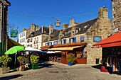 Frankreich, Finistere, Concarneau, nahe der Stadtmauer, Place Saint Guenole