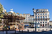 France, Gironde, Bordeaux, area listed as World Heritage by UNESCO, the Golden Triangle, Quinconces district, Place de la Comédie, Hôtel Gobineau (Maison du vin de Bordeaux) built between 1786 and 1789 by the architect Charles Durand