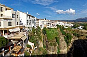 Spain, Andalusia, Malaga Province, Ronda, white villages road (Ruta de los Pueblos Blancos), perched village on a rocky spur