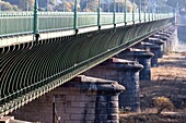 Frankreich,Loiret,Loire-Tal,Briare,Brücke des Briare-Kanals,die 45 Meter über die Loire führt