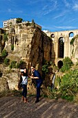 Spain, Andalusia, Malaga Province, Ronda, white villages road (Ruta de los Pueblos Blancos), perched village on a rocky spur and the Puente Nuevo (New Bridge)