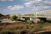 Frankreich,Loiret,Loire-Tal,das von der UNESCO zum Weltkulturerbe erklärt wurde,Sully-sur-Loire,die Brücke Sully-sur-Loire