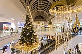 France, Hauts de Seine, La Defense, business district, shopping mall Westfield Les 4 Temps