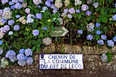 United Kingdom, Channel Islands, Jersey, parish of Saint Ouen, street sign in the village of La Grève de Lecq