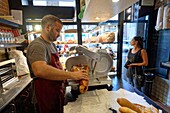 Italy, Liguria, Genoa, via XX Settembre district, Il Panino Italiano, preparing of panini on request, via Roccatagliata Ceccaldi 30r