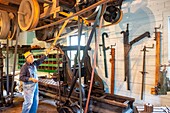 Kanada,Provinz Quebec,Region Lake Saint Jean,La Dore,Besichtigung einer ehemaligen Sägemühle: Moulin des Pionniers