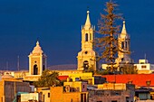 Peru,Arequipa,oder Weiße Stadt,von der UNESCO zum Weltkulturerbe erklärt,koloniales Zentrum,Kathedrale Notre Dame