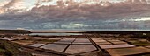 Spanien,Kanarische Inseln,Insel Lanzarote,Südwestküste,las salinas de Janubio (salines de Janubio)