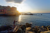 Italien,Ligurien,Genua,Boccadasse,kleiner Hafen und Strand von Boccadasse