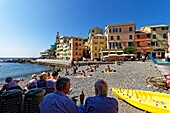 Italien,Ligurien,Genua,Boccadasse,kleiner Hafen und Strand von Boccadasse