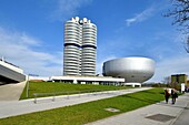 Deutschland,Bayern,München,BMW-Zentrale,BMW-Turm Vierzylinder und BMW-Museum,eröffnet 1973 und renoviert 2008