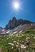 Italien,Trentino-Südtirol,Dolomitenmassiv,von der UNESCO zum Weltnaturerbe erklärt,Drei Zinnen von Lavaredo