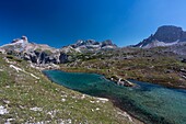 Italien,Trentino-Südtirol,Dolomitenmassiv,das von der UNESCO zum Weltnaturerbe erklärt wurde,Drei Zinnen von Lavaredo