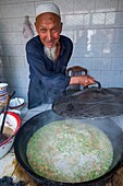 China, Xinjiang autonomous region, Yarkand, in the kitchen of a bazaar's restaurant