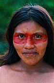 Ecuador, Orellana, Rio Cononaco, Portrait, the Huaorani are one of the last two tribes of hunter-gatherers who live in the heart of the rainforest of Ecuador