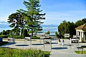 Switzerland, Canton of Vaud, Lausanne, Ouchy district, Olympic museum in Lausanne, the garden along Geneva lake