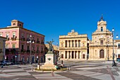 Platz des Volkes und Kirche SS. Maria delle Grazie,Vittoria,Ragusa,Sizilien,Italien,Mittelmeerraum,Europa