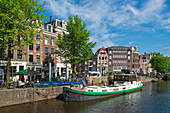 Festgemachtes Boot auf dem Prinsengracht-Kanal,Amsterdam,Niederlande,Europa