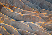 Details der Felsformation am Zabriskie Point,Death Valley,Kalifornien,Vereinigte Staaten von Amerika,Nordamerika